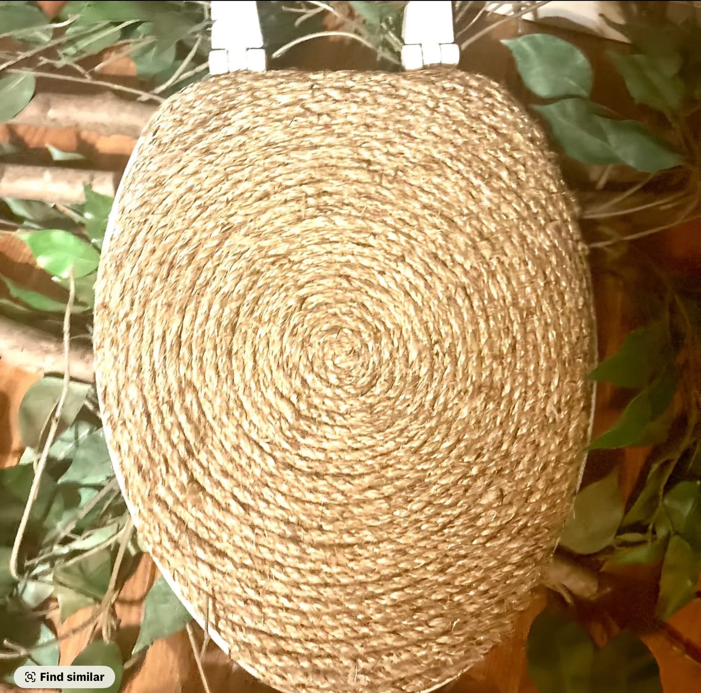 Golden Oasis Glam Seat